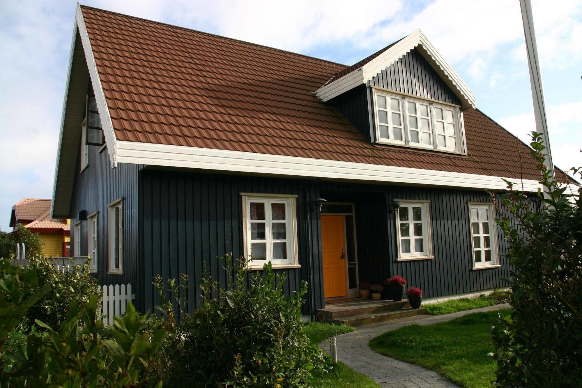 Guesthouse Heba Stokkseyri Eksteriør billede