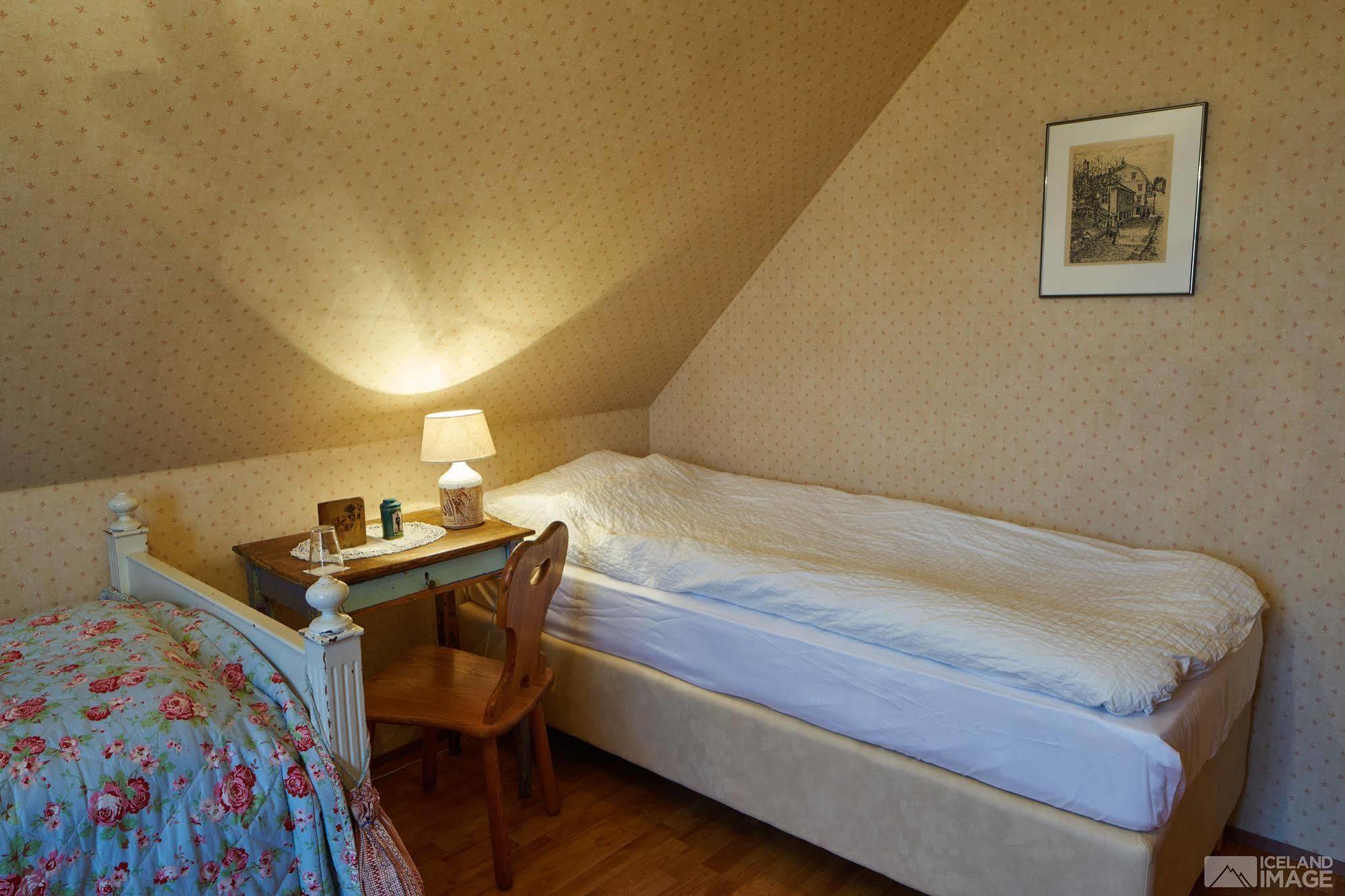 Guesthouse Heba Stokkseyri Eksteriør billede